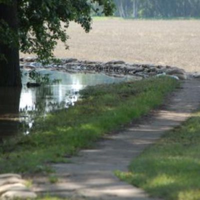 Nei&szlig;ehochwasser 2012 - Sicherungsma&szlig;nahme