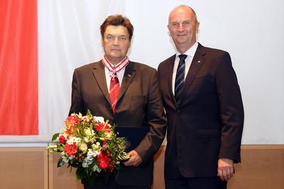 Auszeichnung f&uuml;r Bernhard Gro&szlig;