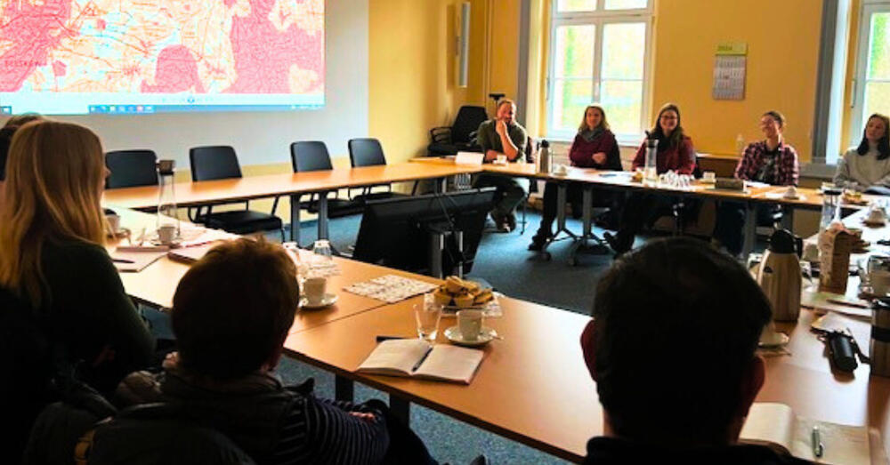 Teilnehmende bei der Konferenz der Unteren Naturschutzbeh&ouml;rden in Beeskow
