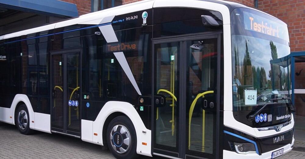 Erster Elektrobus im Landkreis Oder-Spree unterwegs