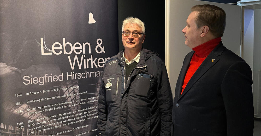 Frank Steffen und Ingolf P&ouml;tsch im Ausstellungsraum zu Siegfried Hirschmann im Museum F&uuml;rstenwalde