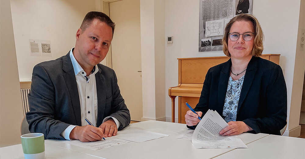 Kooperationsvereinbarung Museum Utopie und Alltag Unterzeichnung